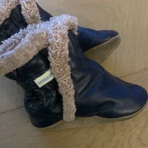 Robeez Soft Soles sz 8-12 months